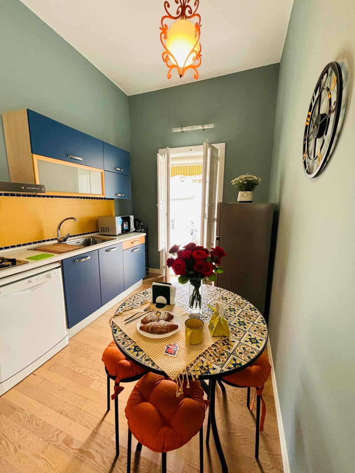 4 Seasons Signorile Appartement Bari Buitenkant foto